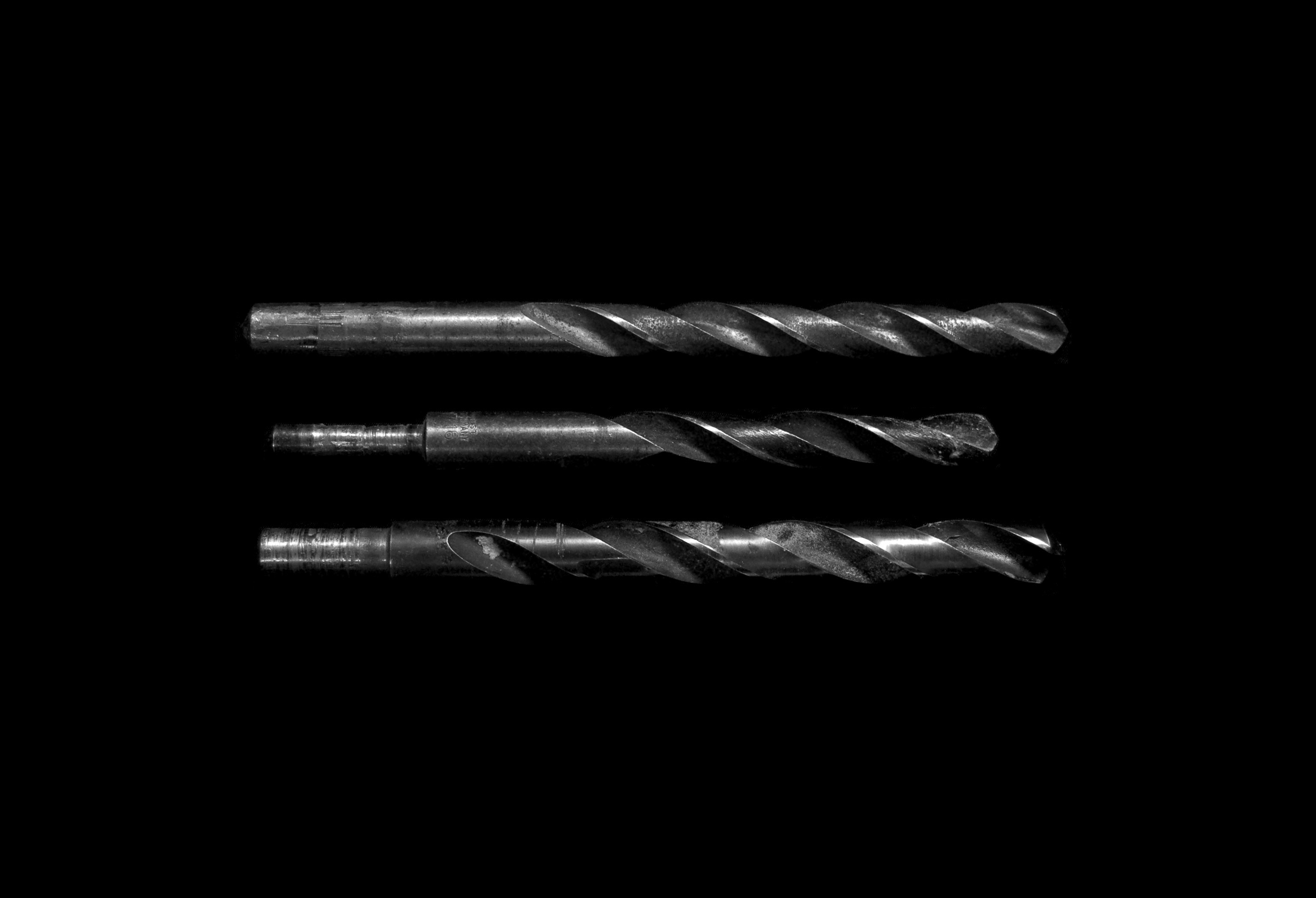 Drill bit index showing fractional, number, and letter sizes